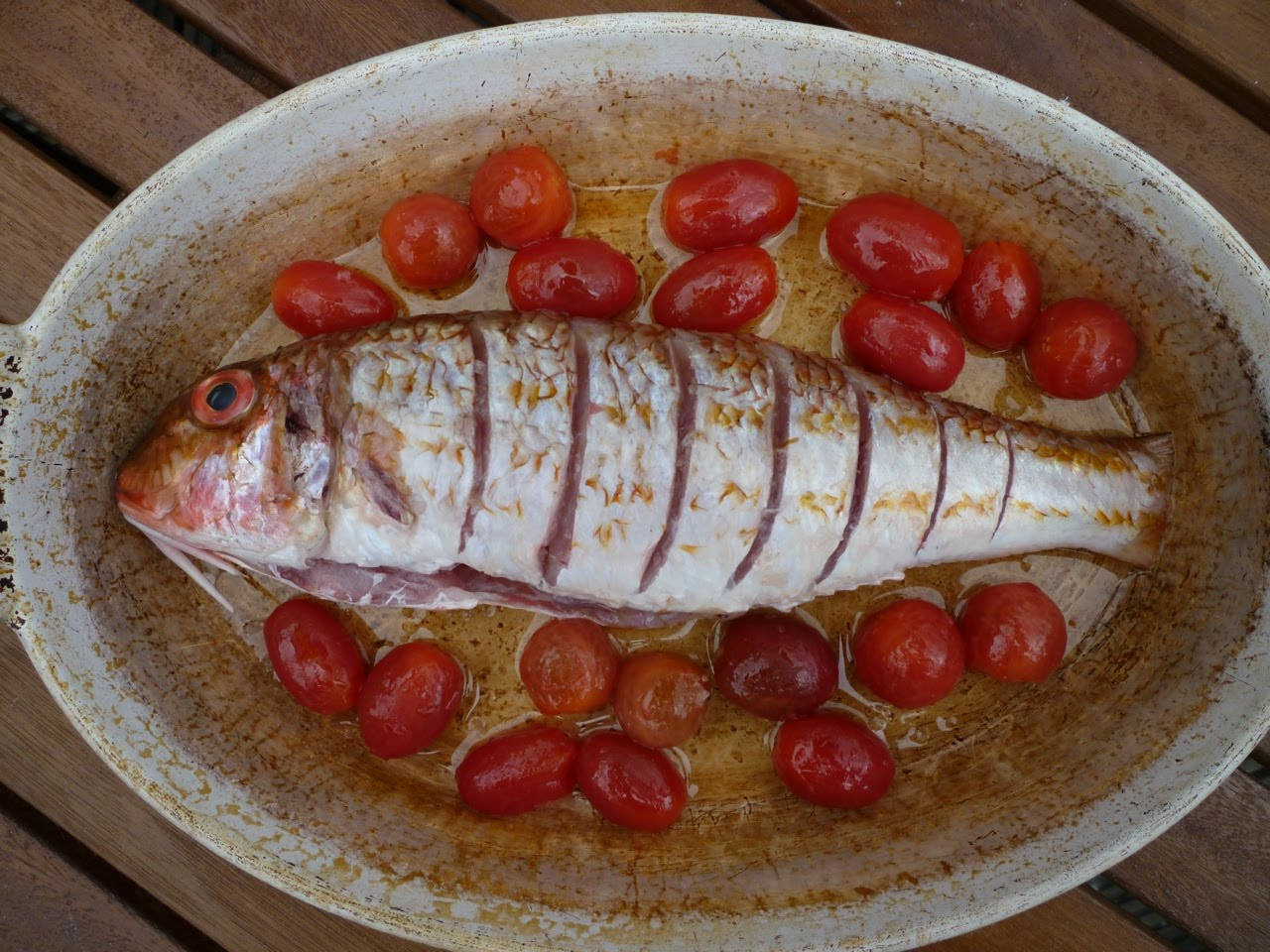 Red Mullet Linguine Dish Wallpaper