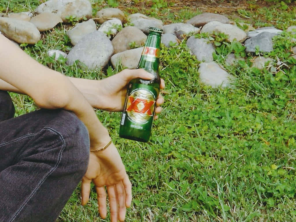 Relaxing Outdoor Dos Equis Beer Wallpaper