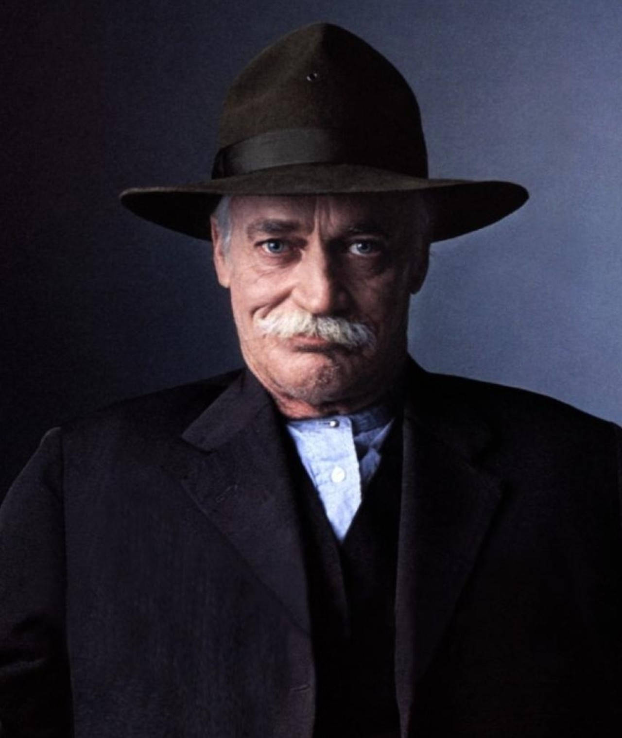 Richard Farnsworth Cowboy Black Aesthetic Portrait Wallpaper