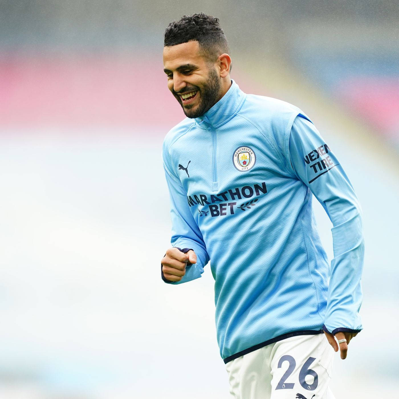 Riyad Mahrez Manchester City Sweater Wallpaper