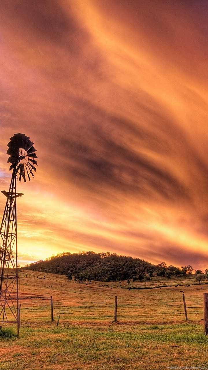 Rural Countryside Landscape On Iphone Screen Wallpaper