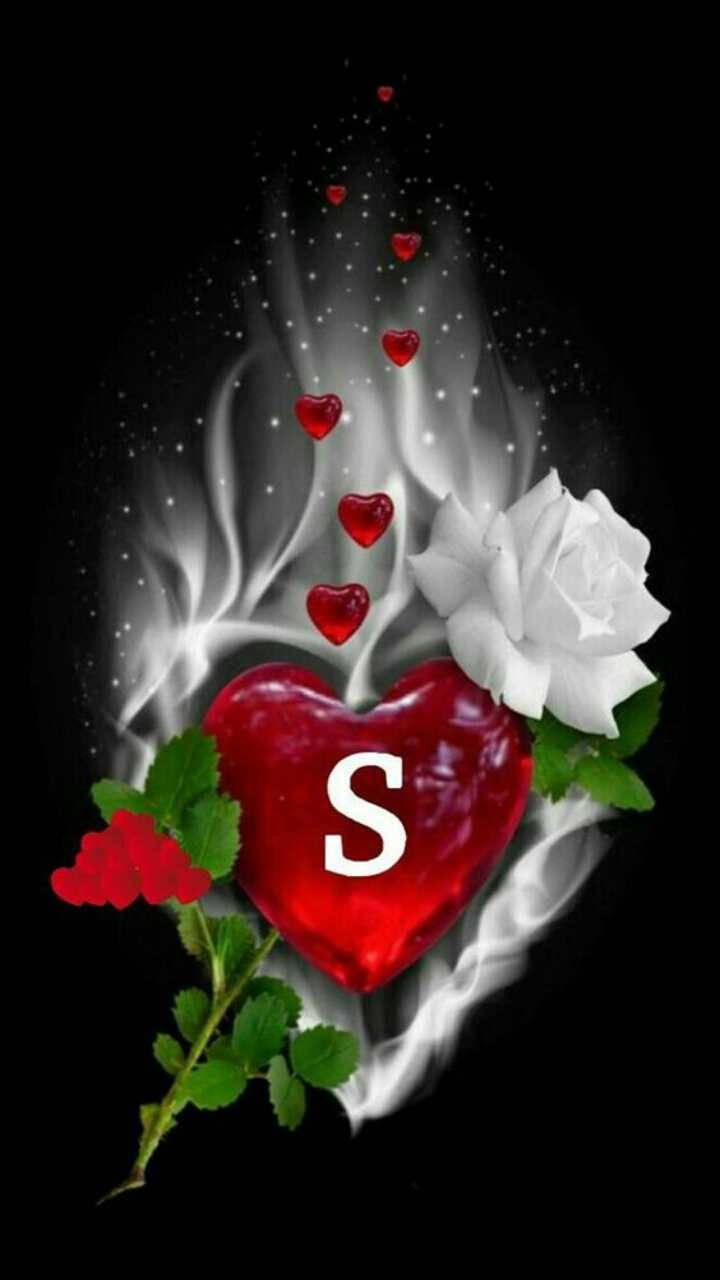 S In Liquid Red Heart Wallpaper