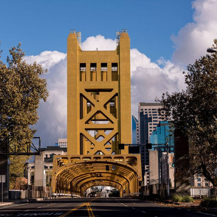 Sacramento State Route 275 Wallpaper