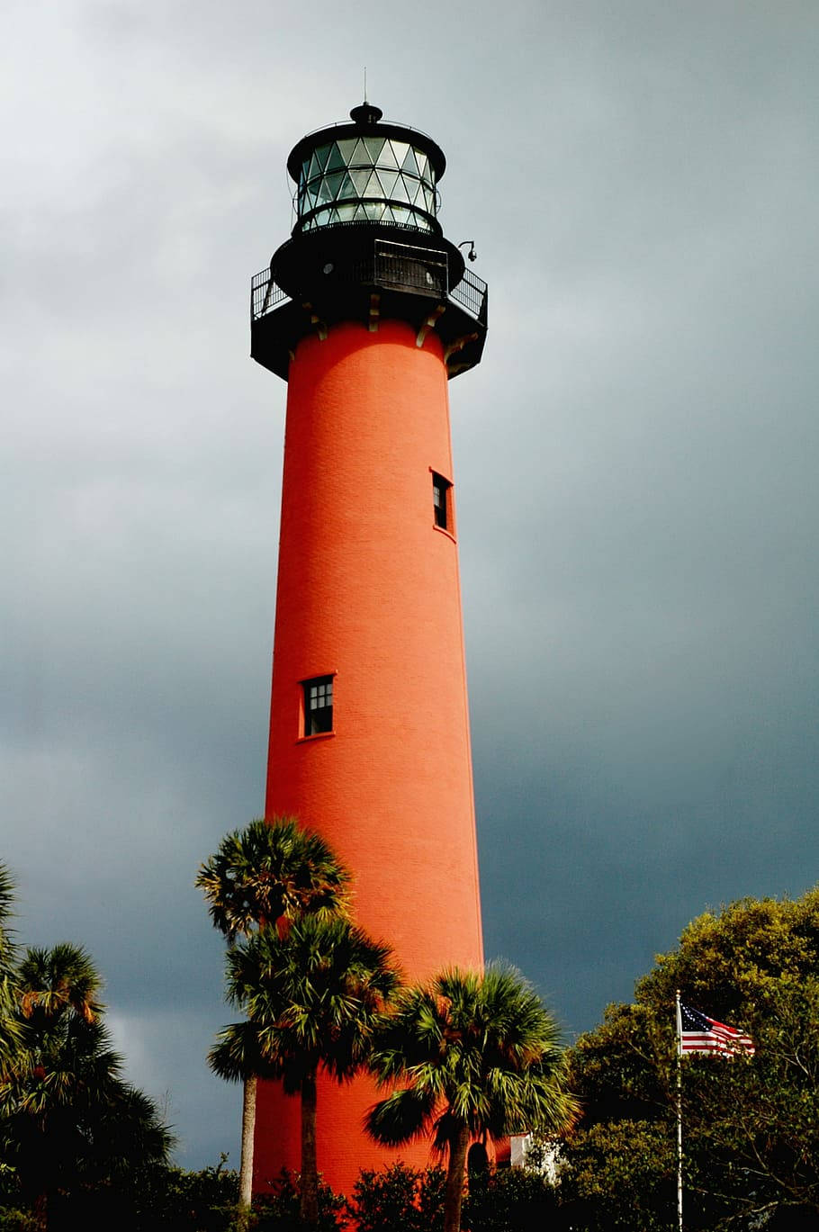 Scenic Florida Lighthouse Wallpaper