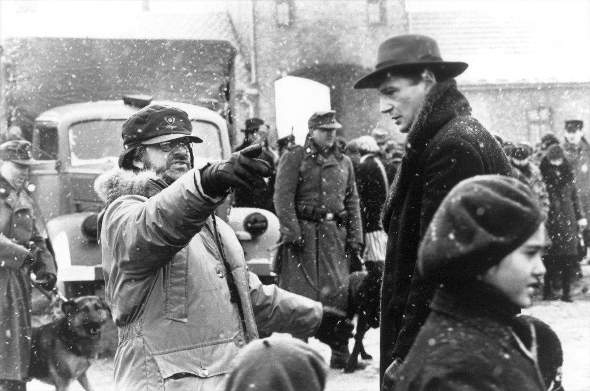 Schindler's List Steven Spielberg Amon Goeth Ralph Fiennes Wallpaper