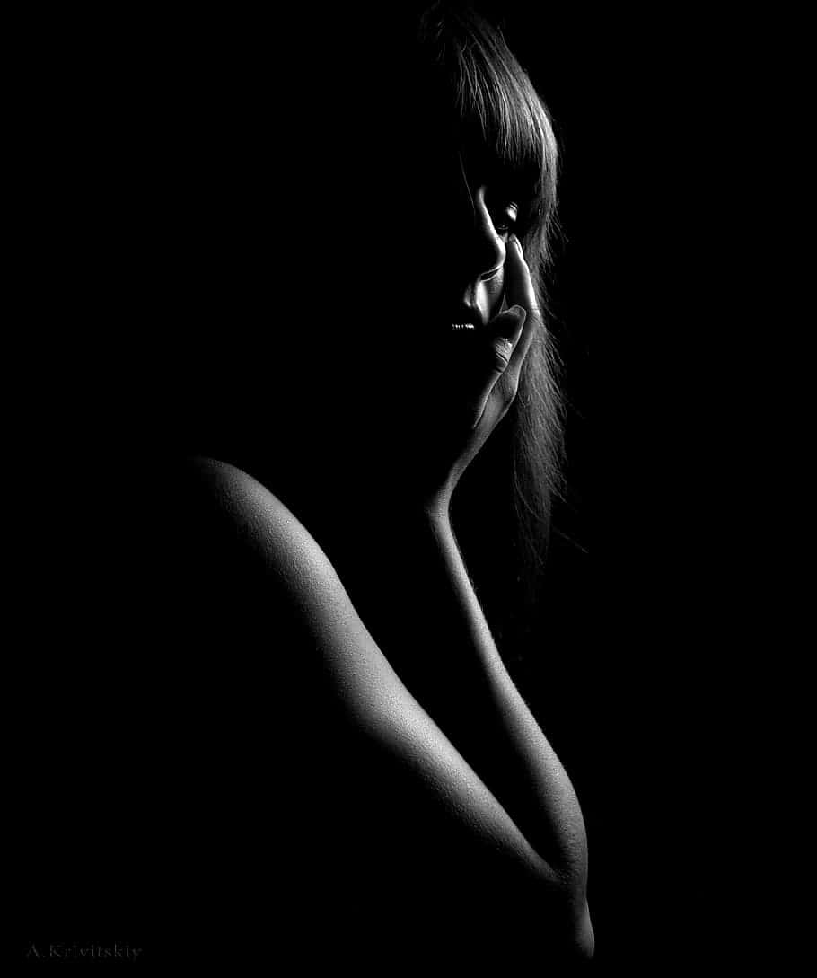 Sensual And Dark Woman Profile Wallpaper