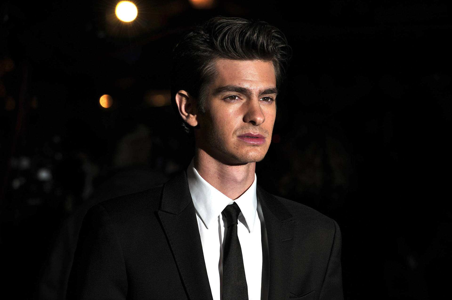 100+] Andrew Garfield Backgrounds | Wallpapers.com