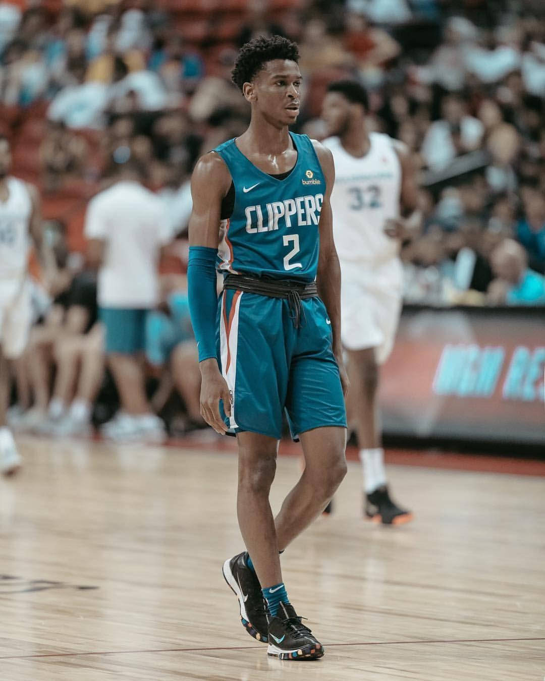 Shai Gilgeous Alexander Canadian Basketball Point Guard Wallpaper