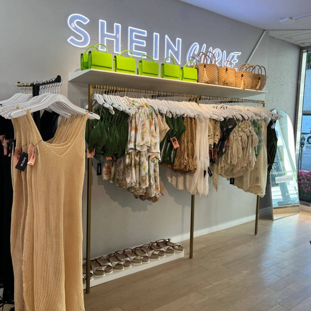 Shein Curve Clothing Rack Wallpaper