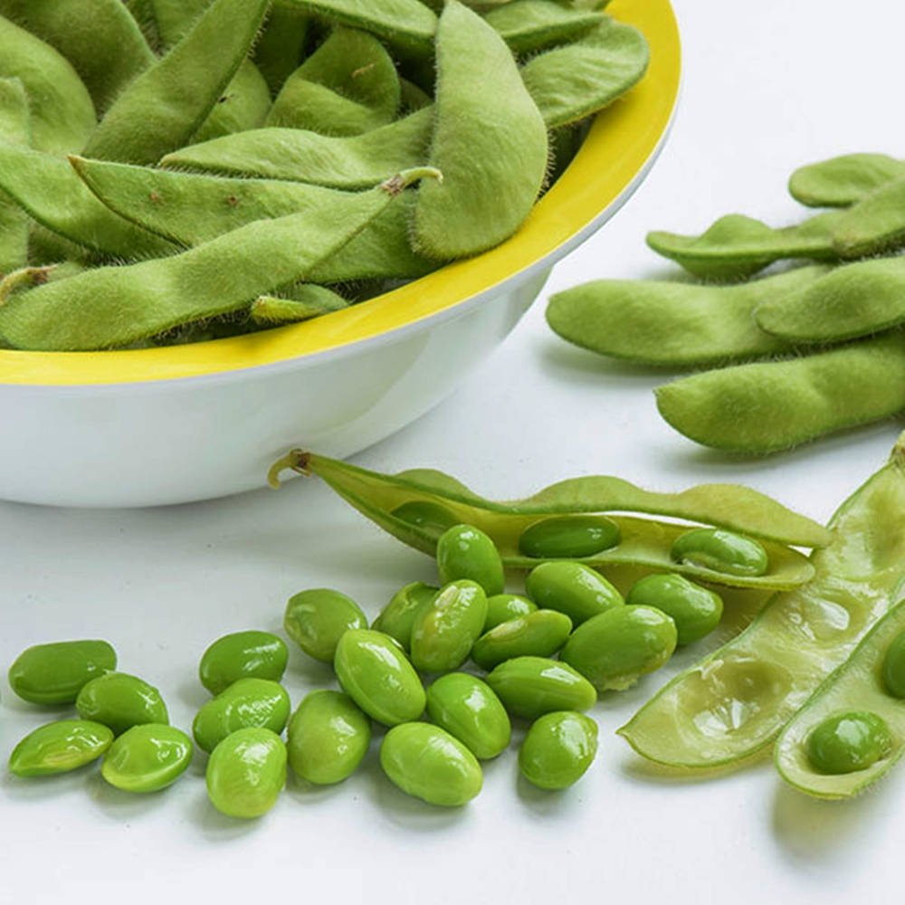 Shelling Of Edamame Beans Wallpaper