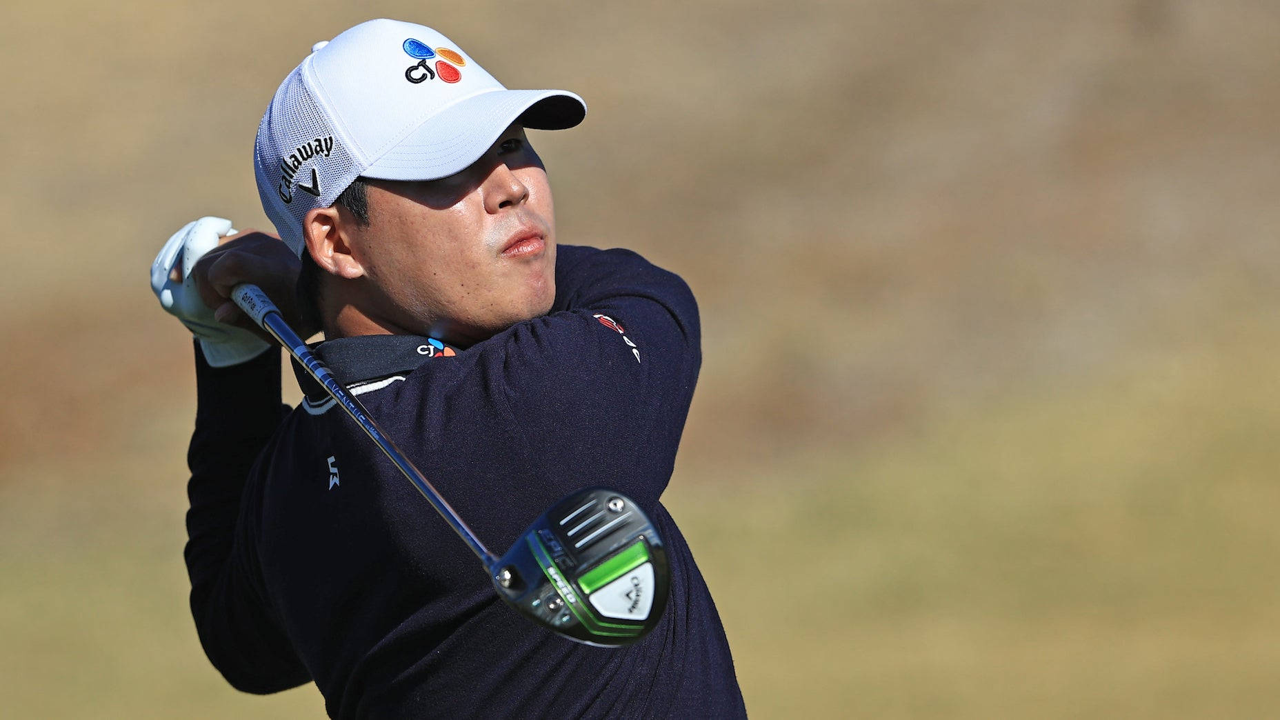 Si Woo Kim Solid Post-swing Stance Wallpaper