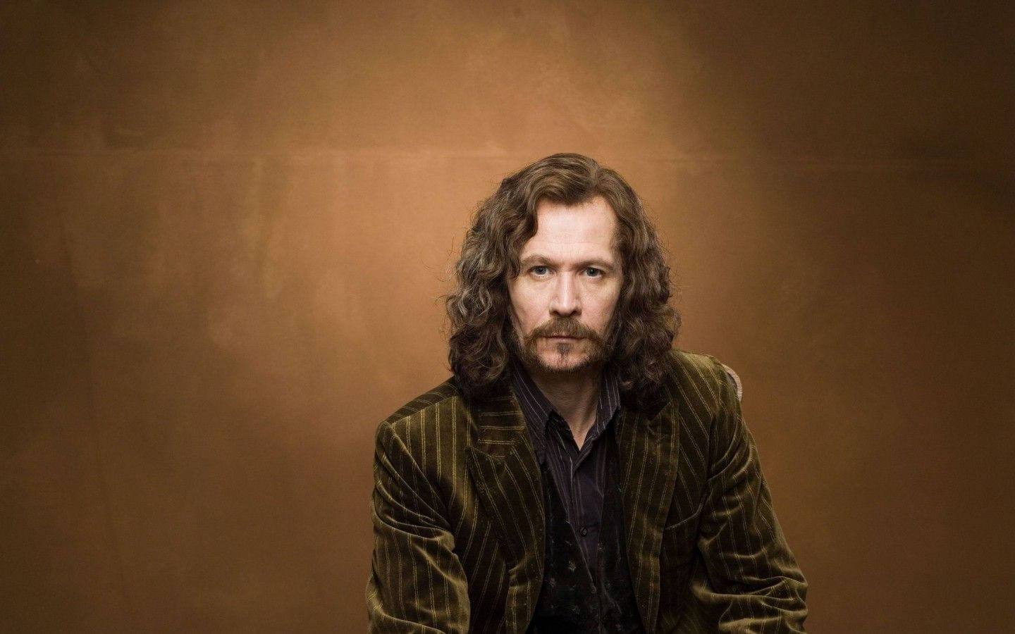 Sirius Black Brown Room Wallpaper