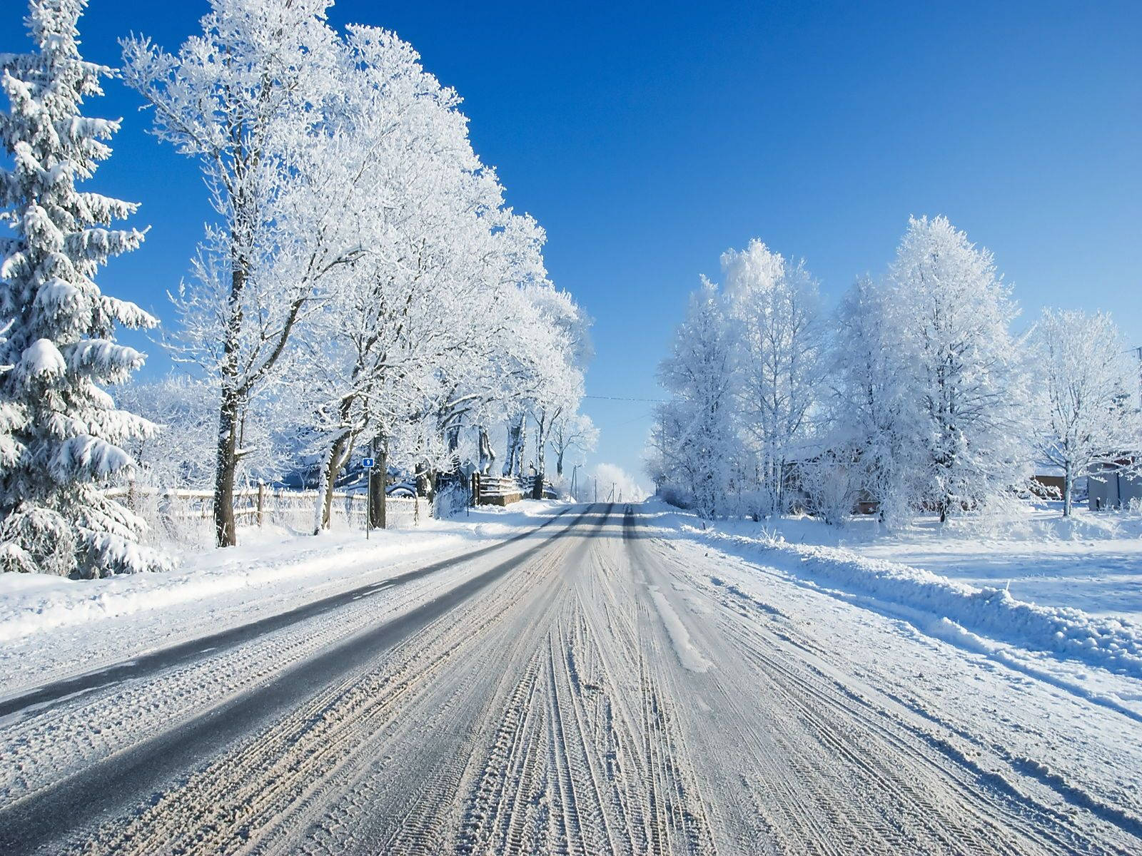 Snow-covered Road High Resolution Wallpaper