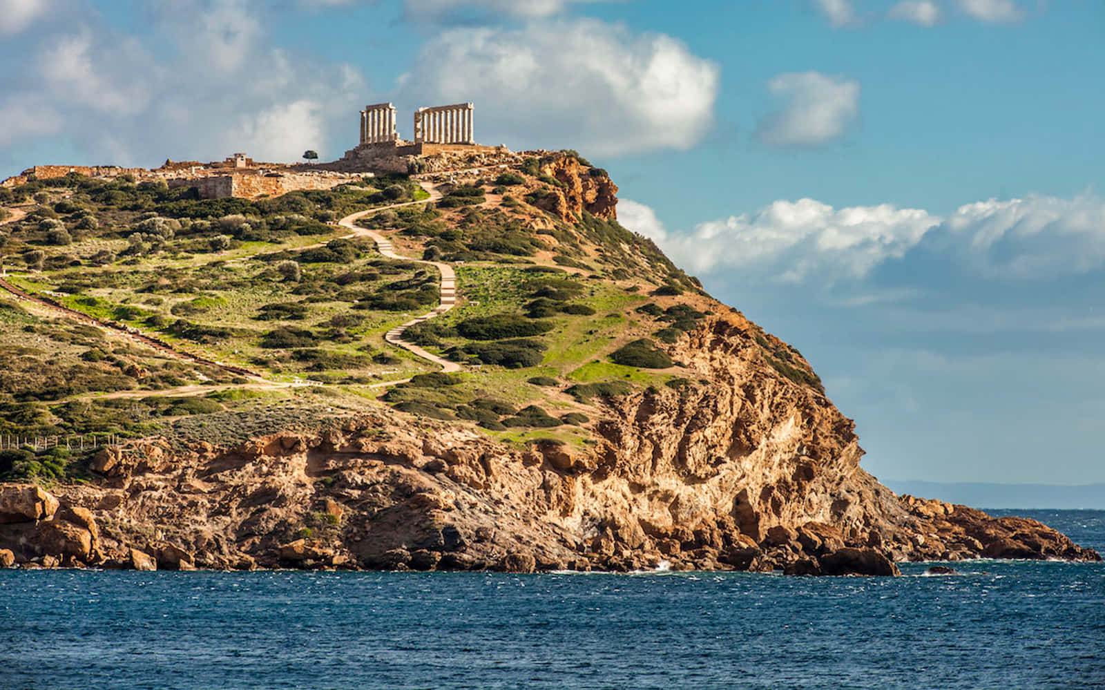 Sounion Between Ocean And Sky Wallpaper
