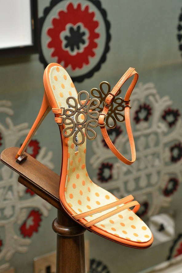 Spectacular Orange Heels By Manolo Blahnik Wallpaper