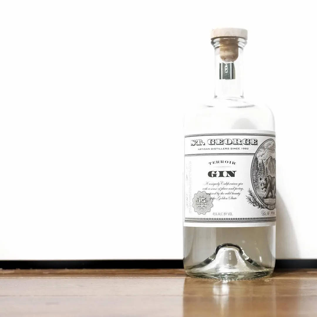 St. George Terroir Gin White Background Wallpaper