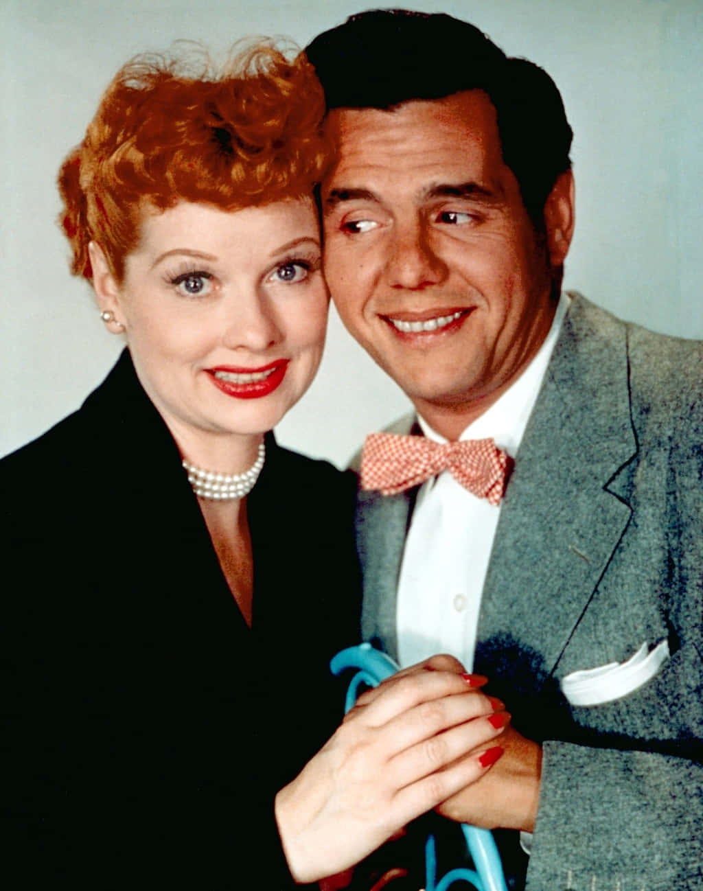 Step Into The Past And Relive Classic 1950s Comedy With I Love Lucy Wallpaper