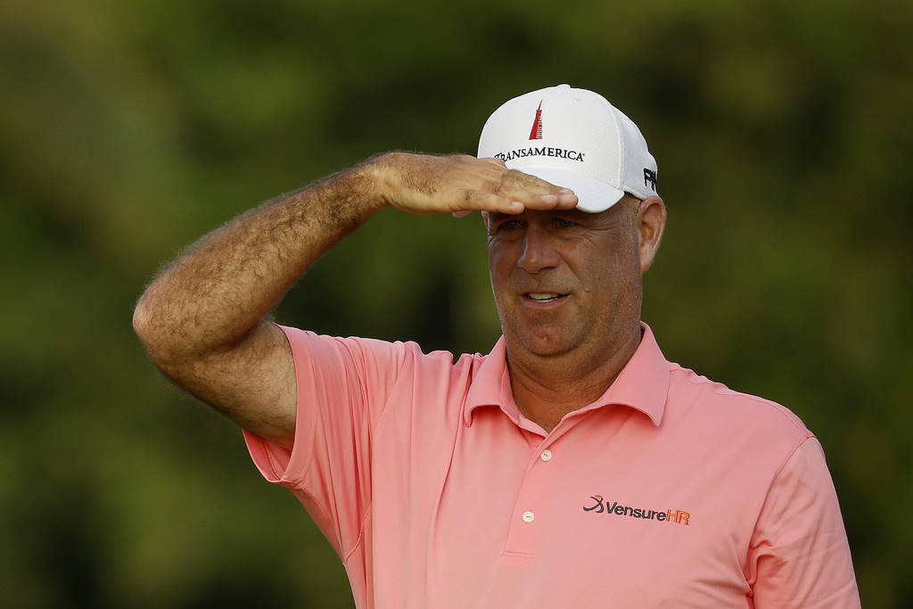 Stewart Cink Squinting His Eyes Wallpaper