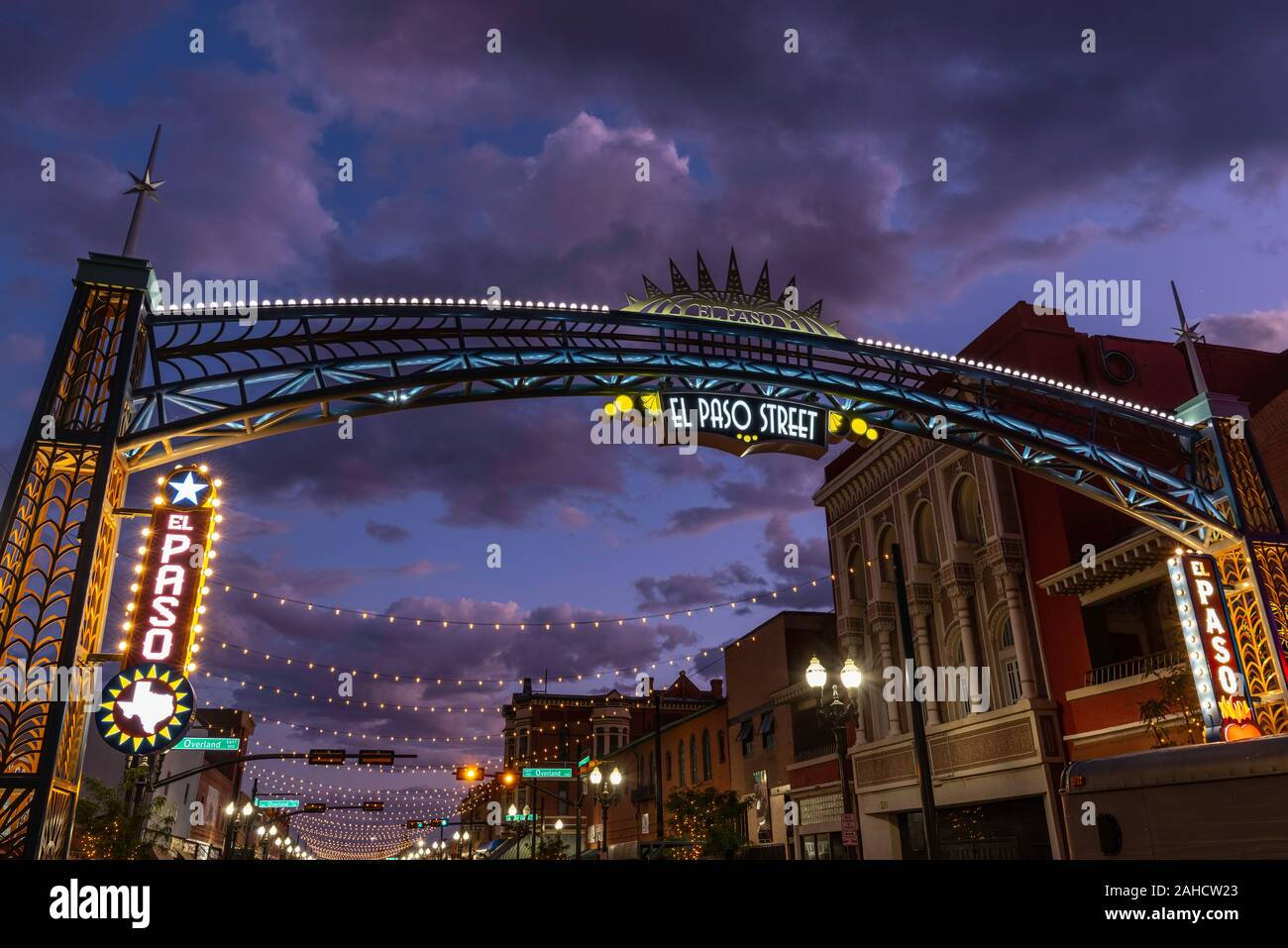 Stunning Sunset View Of El Paso Wallpaper