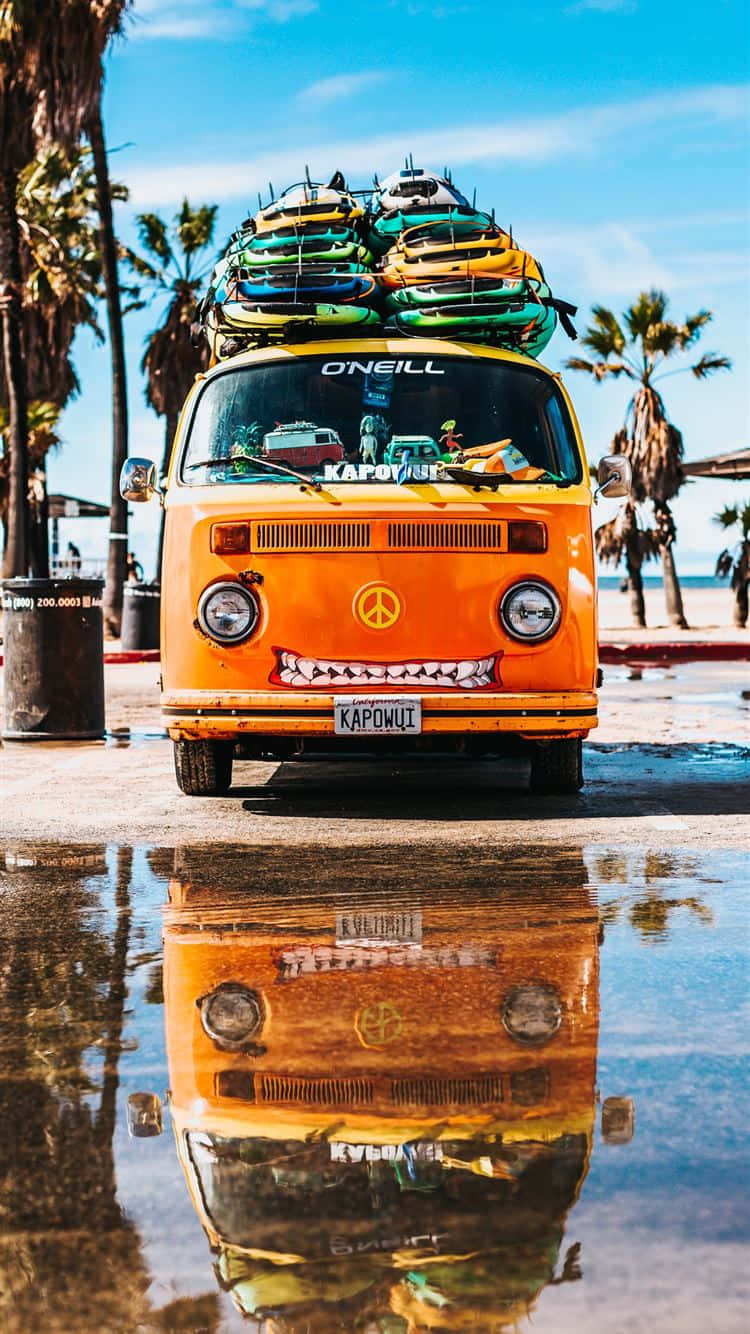 Surfboard Mini Bus Wallpaper