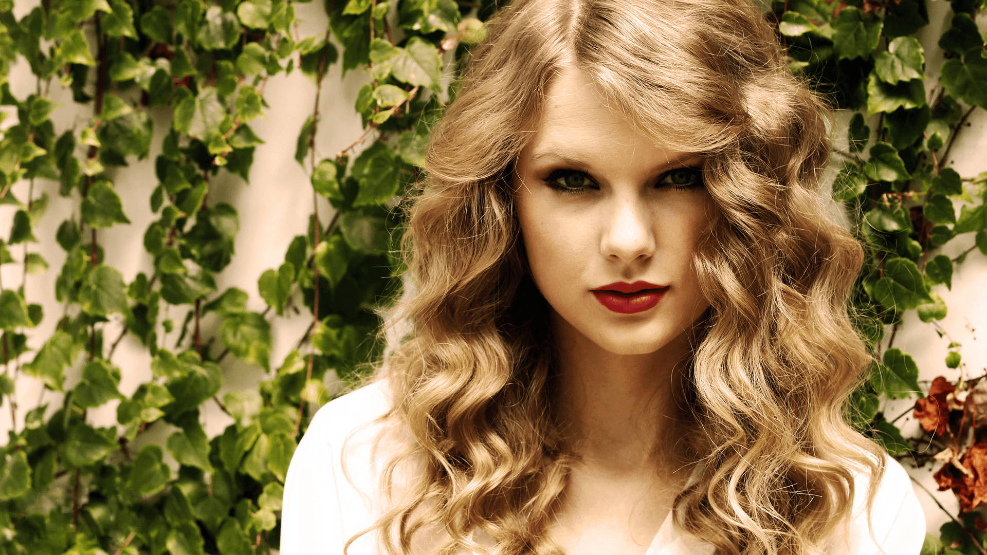 Taylor Swift wallpapers for desktop, download free Taylor Swift pictures  and backgrounds for PC | mob.org