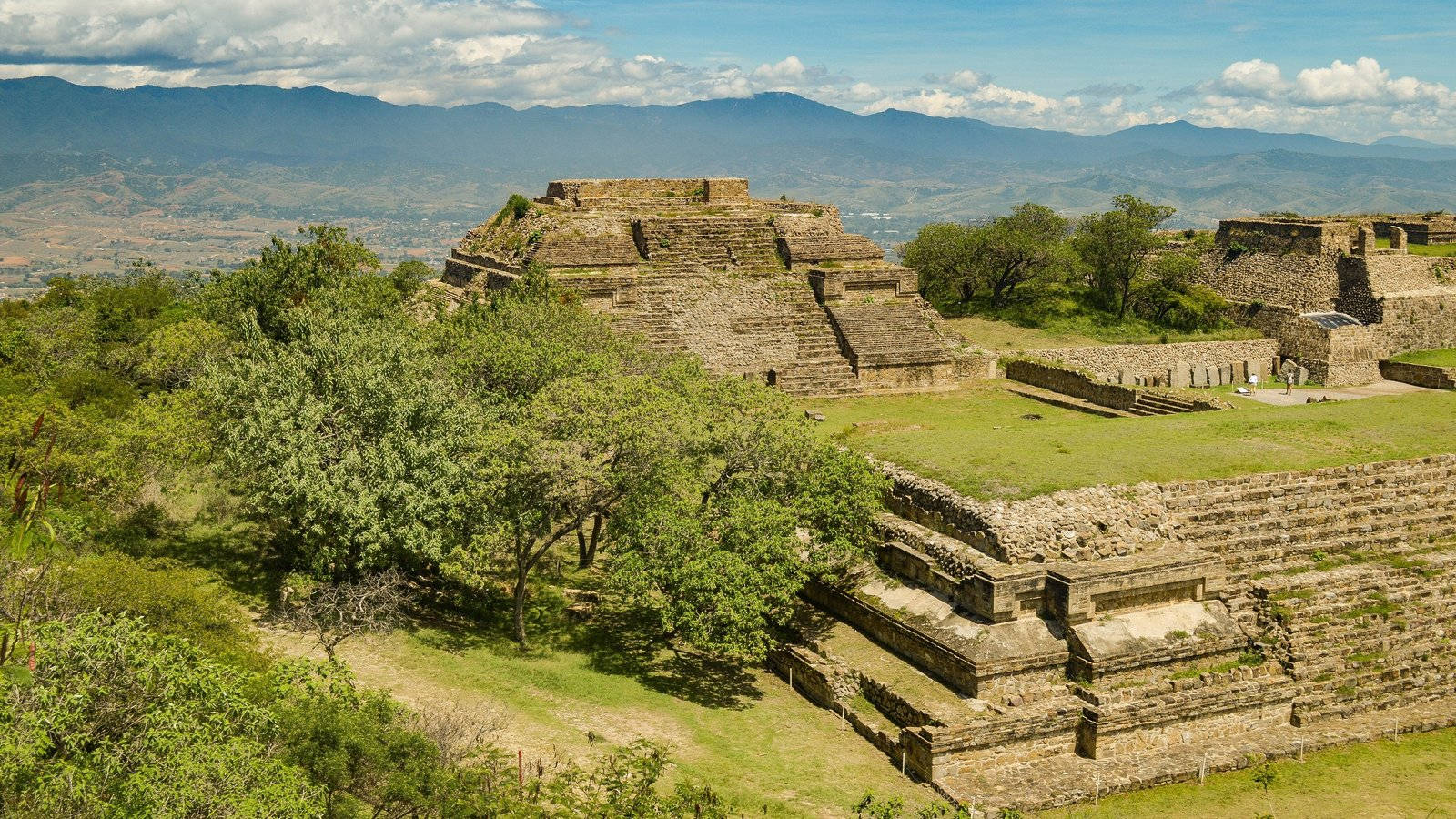 The Green Plains At Monte Alban, Oaxaca Wallpaper