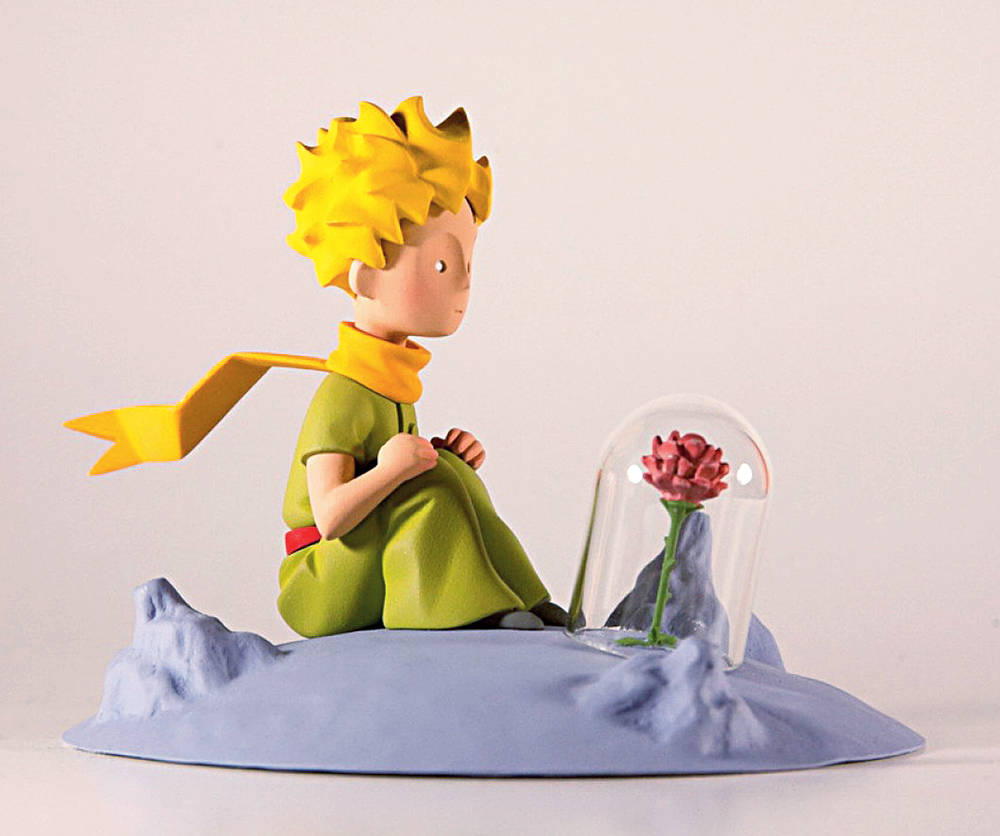 The Little Prince Figurine Wallpaper