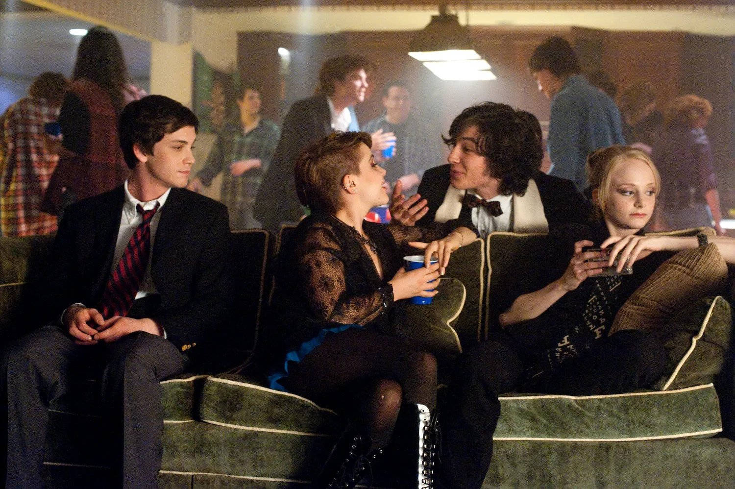 The Perks Of Being A Wallflower Party Wallpaper
