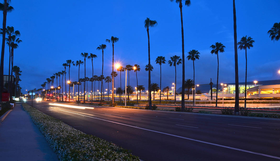 The Stunning John Wayne Airport In Santa Ana Wallpaper