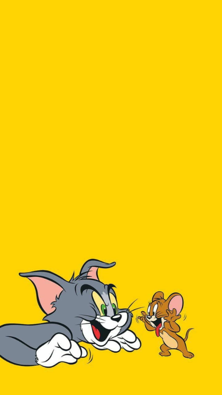 Tom And Jerry Cute Yellow Wallpaper