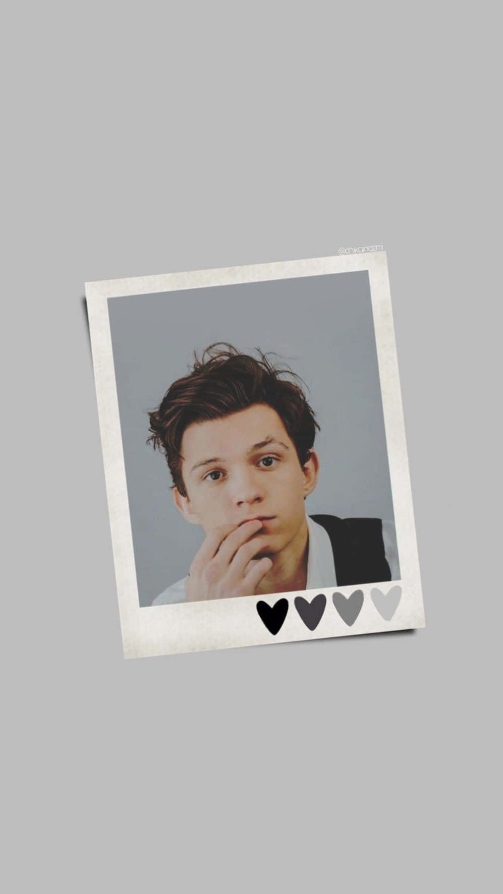 Tom Holland Aesthetic Frame Wallpaper