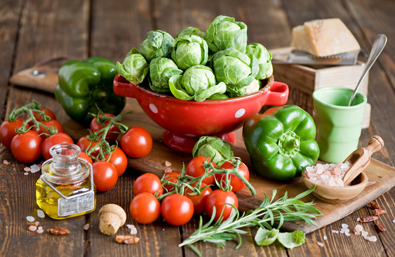 Tomatoes Brussels Bell Pepper Fruits On Wooden Table Wallpaper