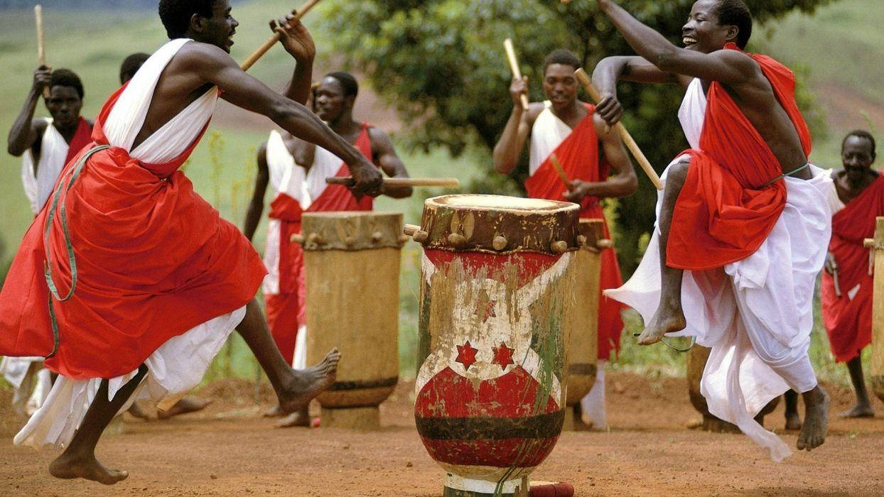 Traditional Burundian Drummers Performing A Ritual Wallpaper