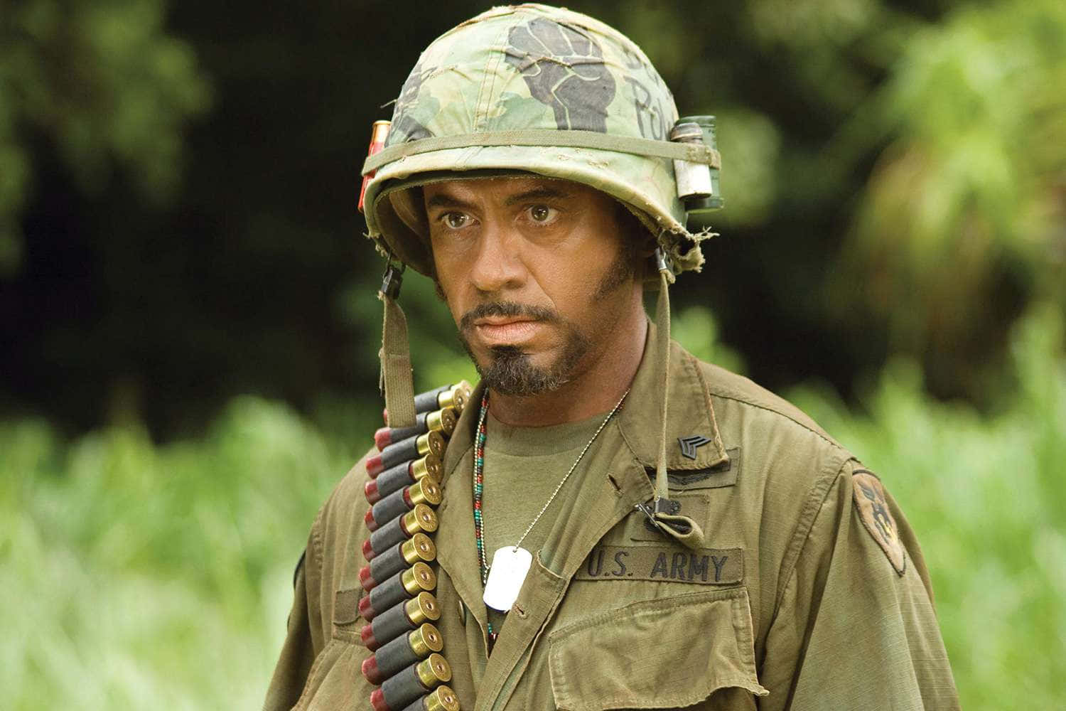 Tropic_ Thunder_ Character_in_ Army_ Gear Wallpaper