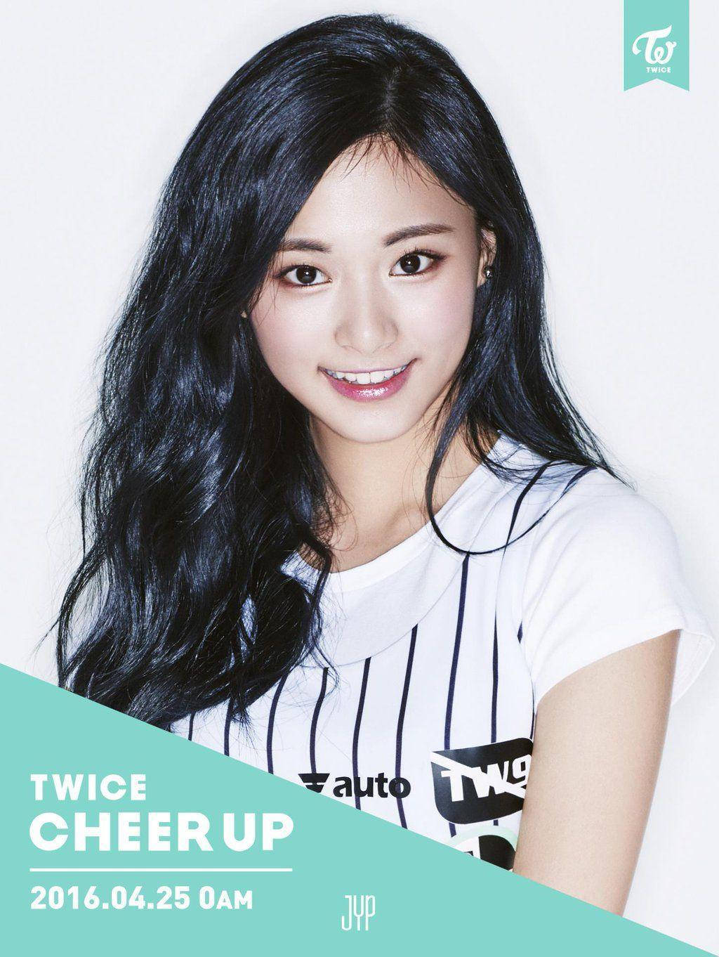 Tzuyu Cheer Up Promotional Poster Wallpaper