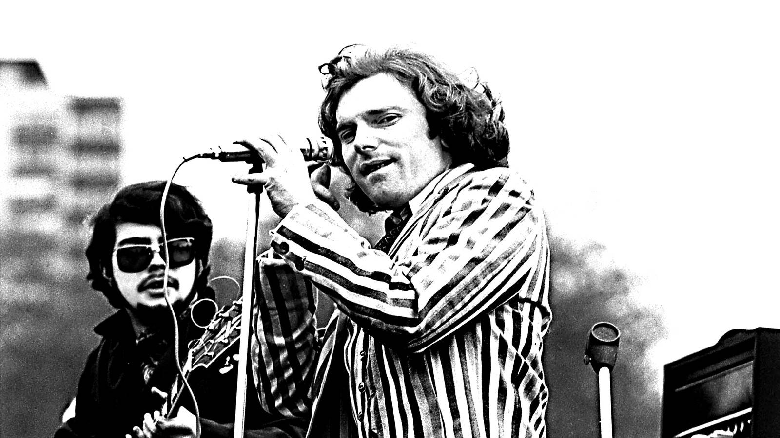 Van Morrison Vintage Concert Still Photo Wallpaper