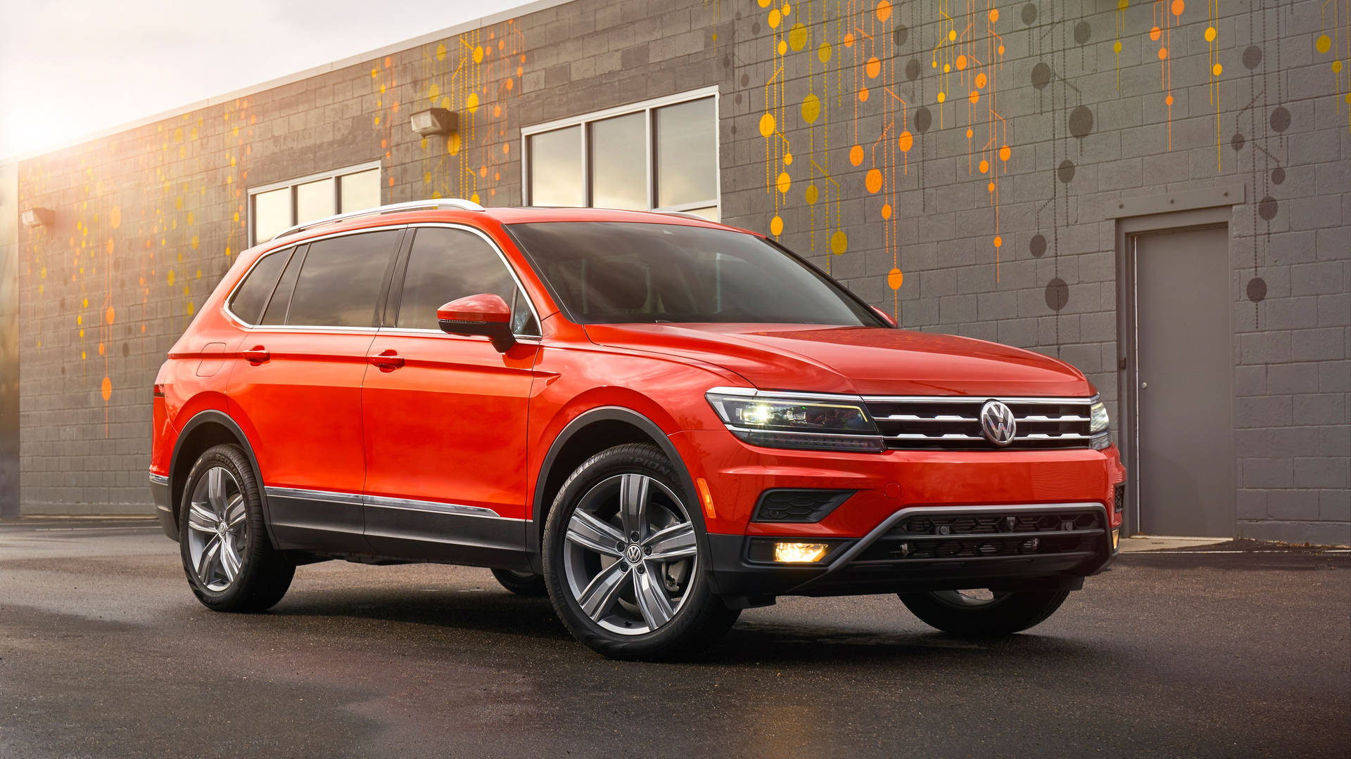 New 2024 Volkswagen Tiguan SE R-Line Black Sport Utility in Gainesville  #M068048 | Volkswagen of Gainesville