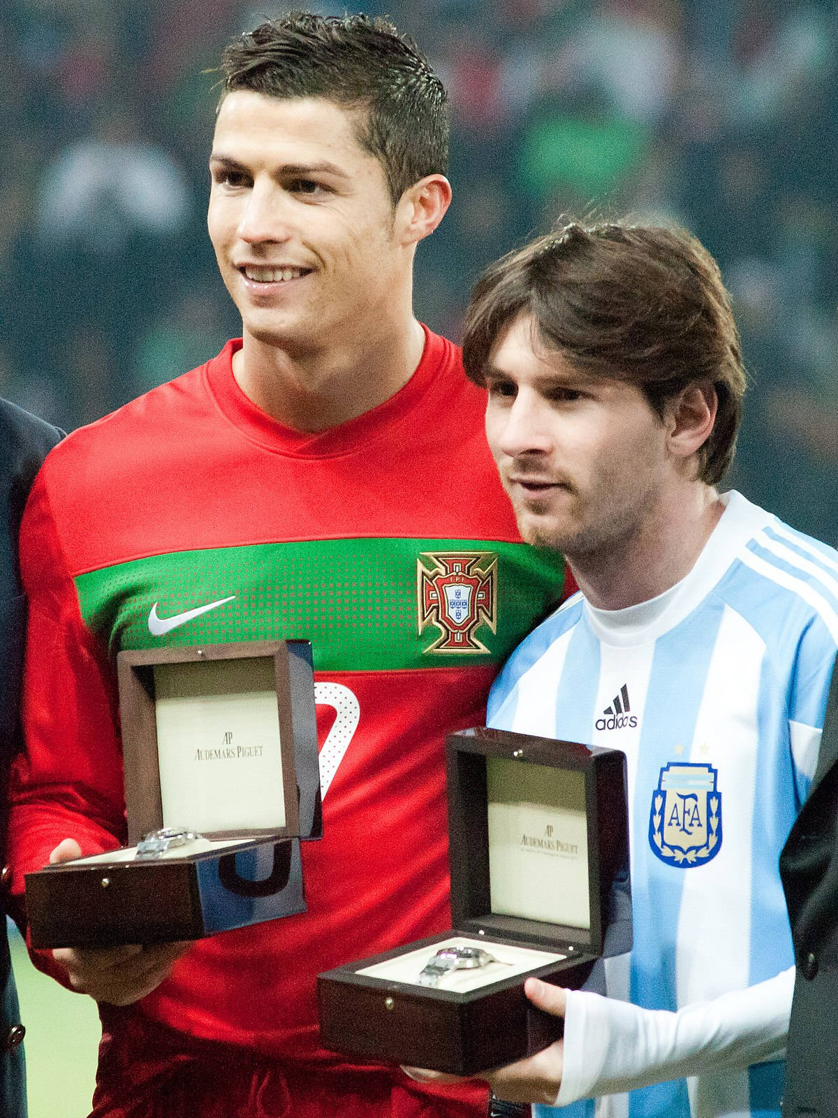Watch Messi And Ronaldo 4k Wallpaper