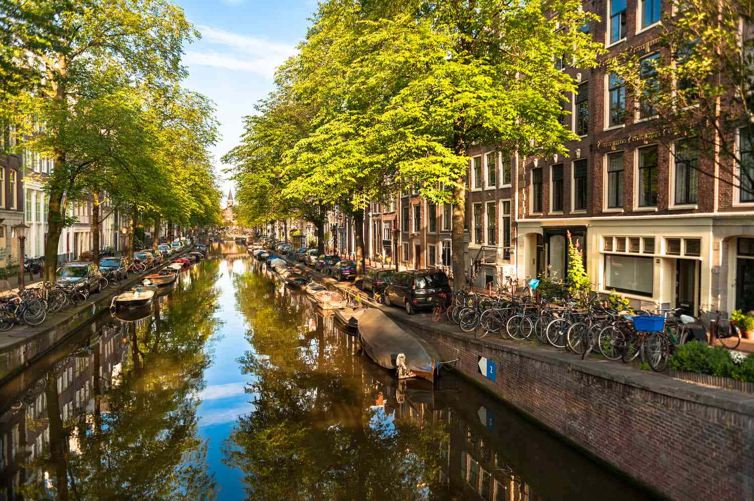 Welcome Spring In The City Of Amsterdam Wallpaper