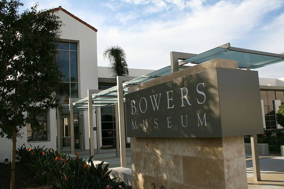 Welcome To The Bowers Museum In Santa Ana Wallpaper