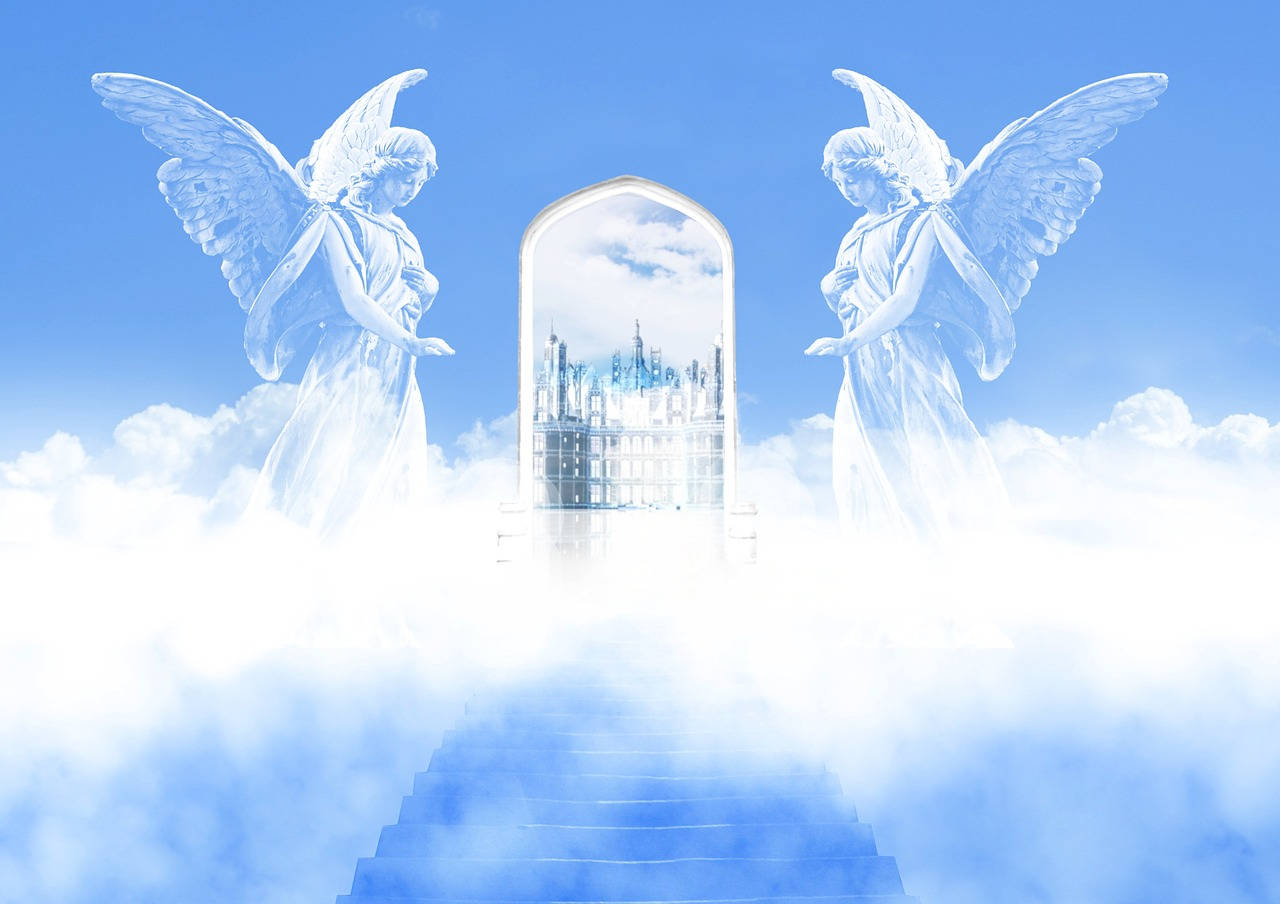 Welcoming Funeral Clouds Wallpaper