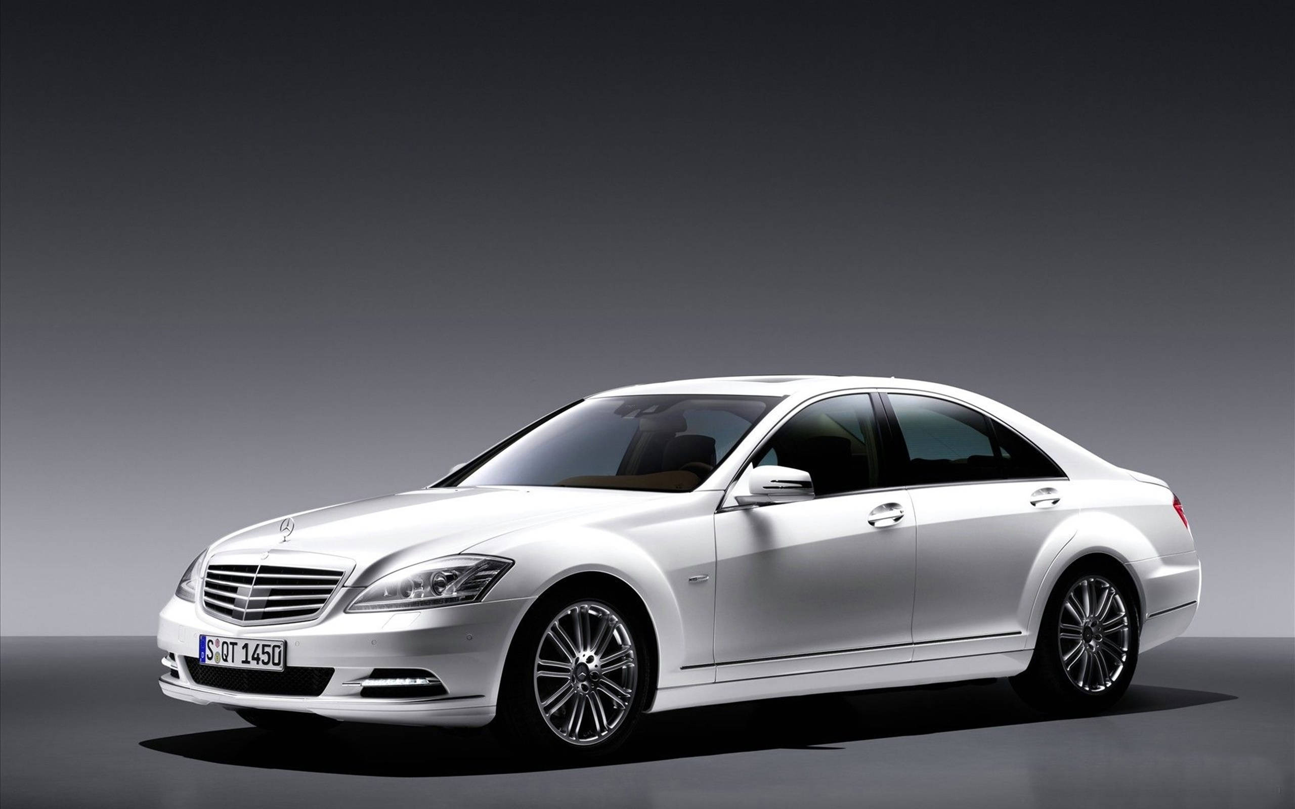 White Mercedes-benz Luxury Car Hd Wallpaper