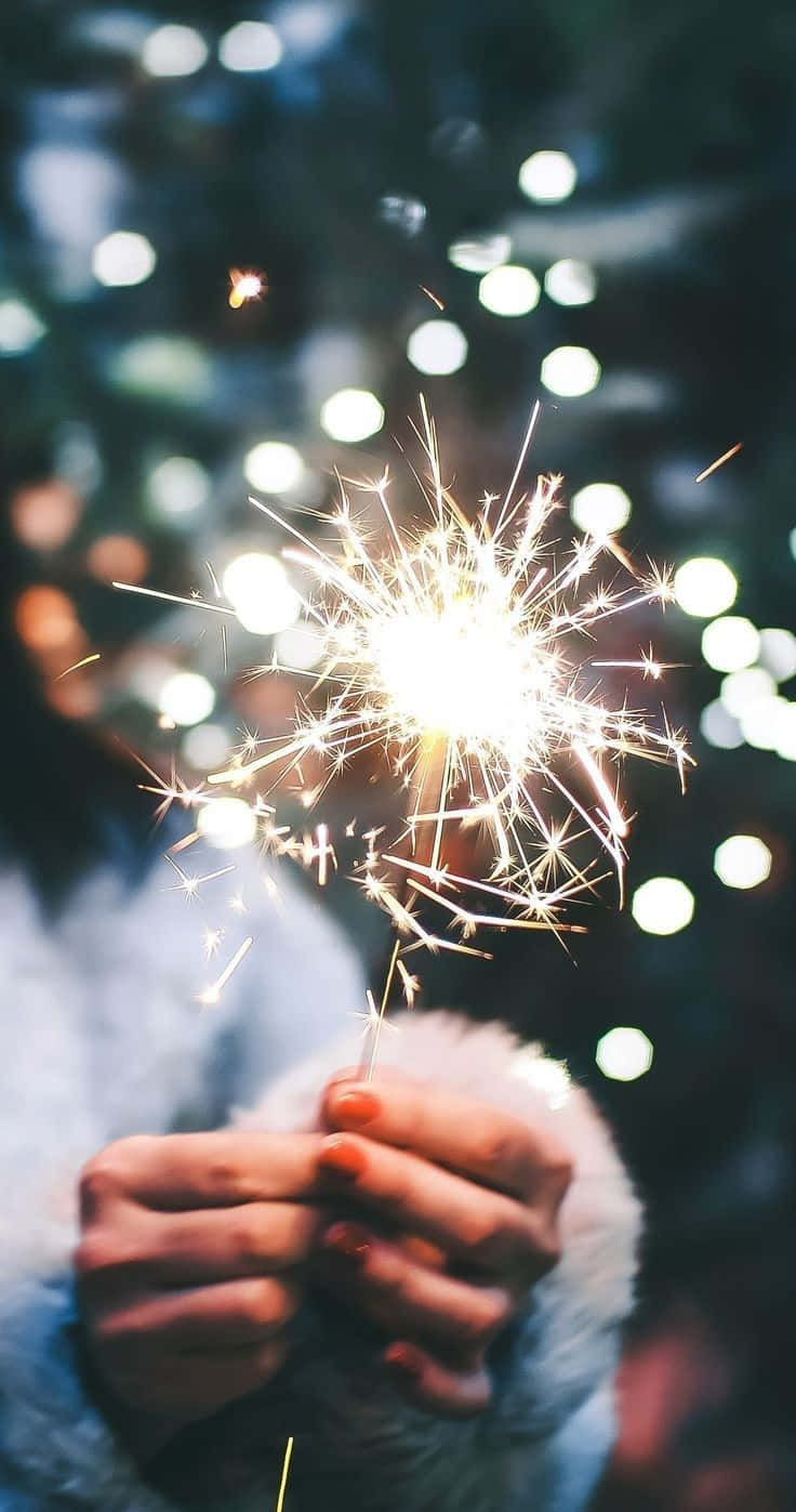 Wishing You A Glittery And Aesthetic New Year Wallpaper