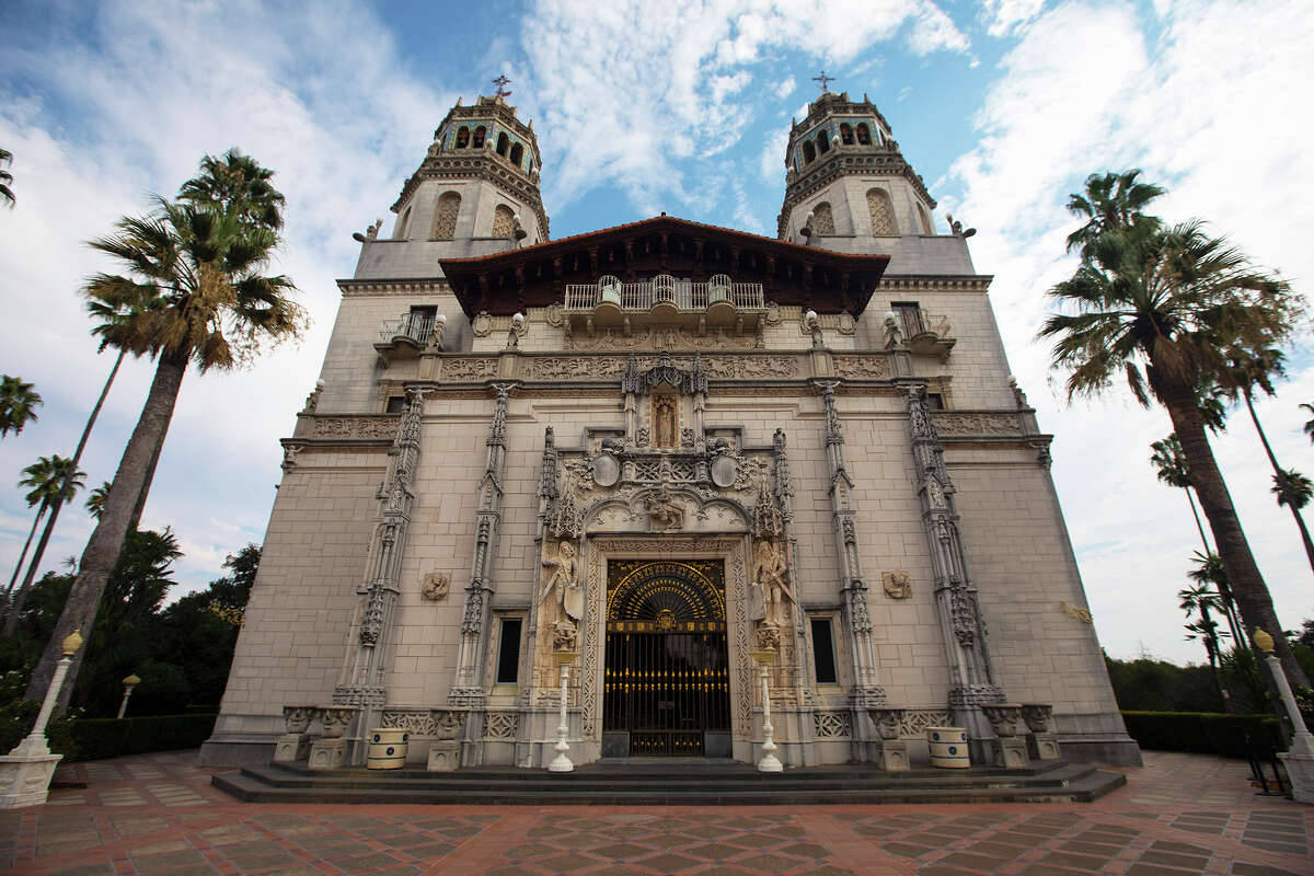 Worm's-eye View Of Hearst Castle's Facade Wallpaper