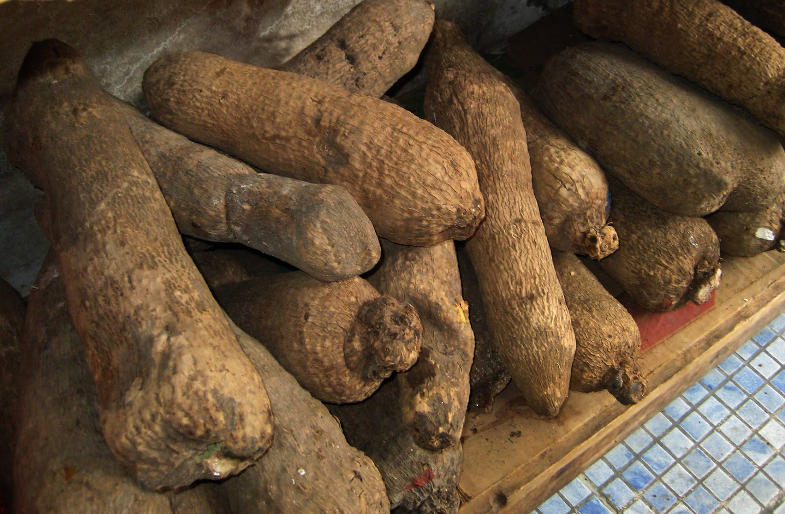 Yam On Wood Board Wallpaper