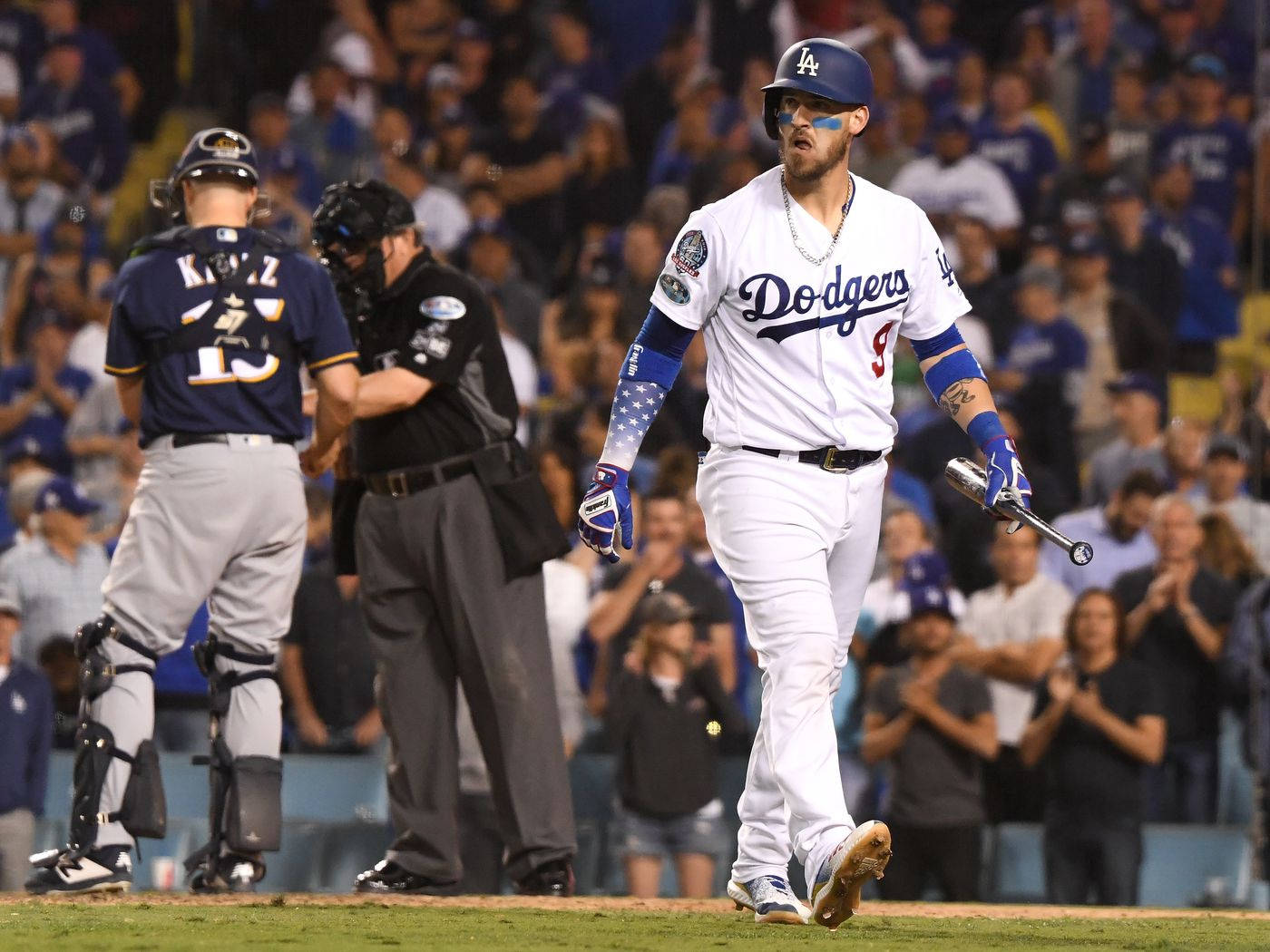 Yasmani Grandal Walking With Bat Wallpaper