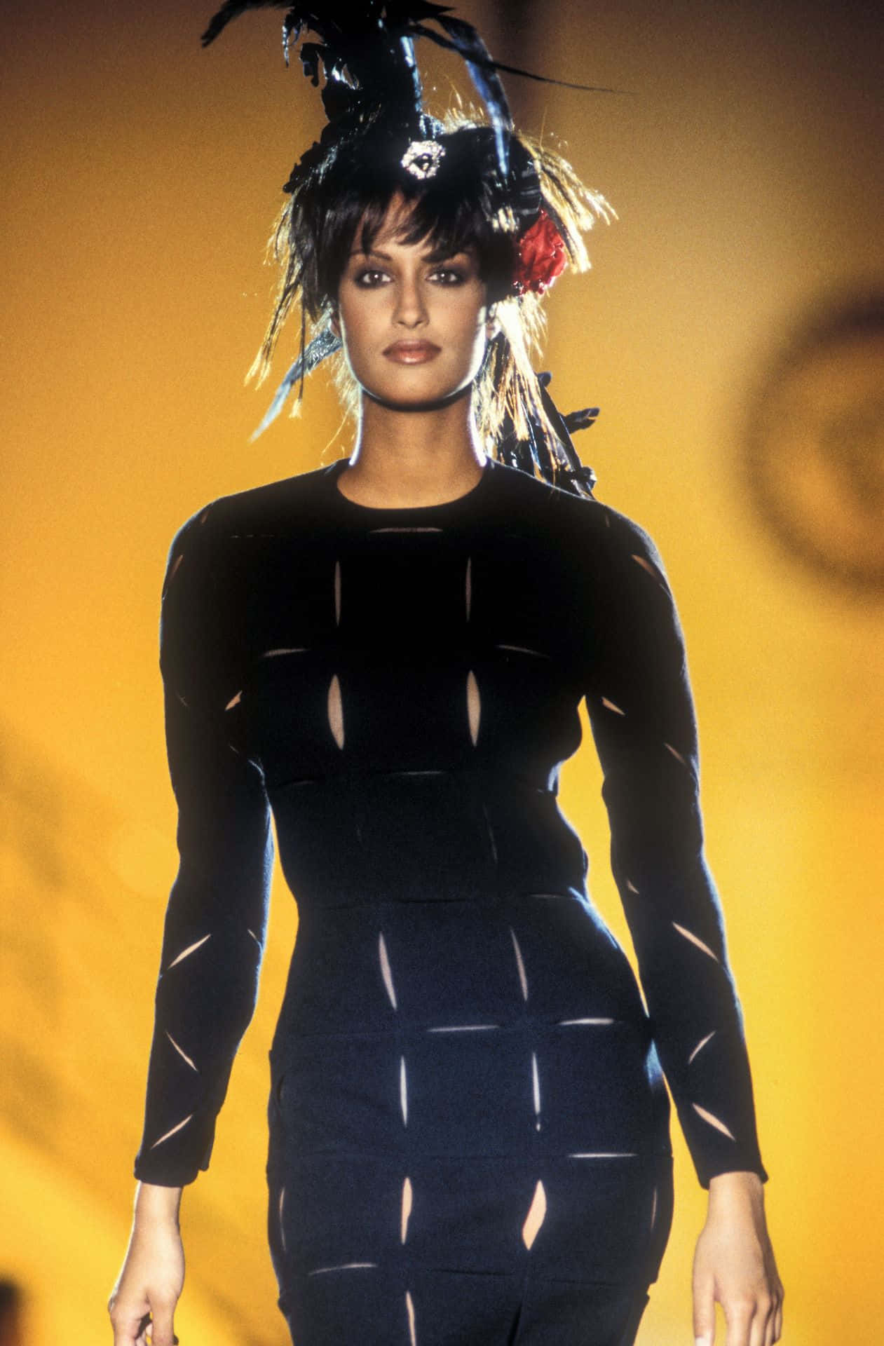 Yasmeen Ghauri Gracing The Fashion World With Her Radiant Beauty And Confidence Wallpaper