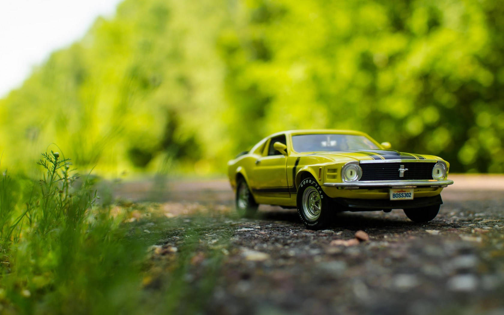 Yellow Miniature Car Wallpaper