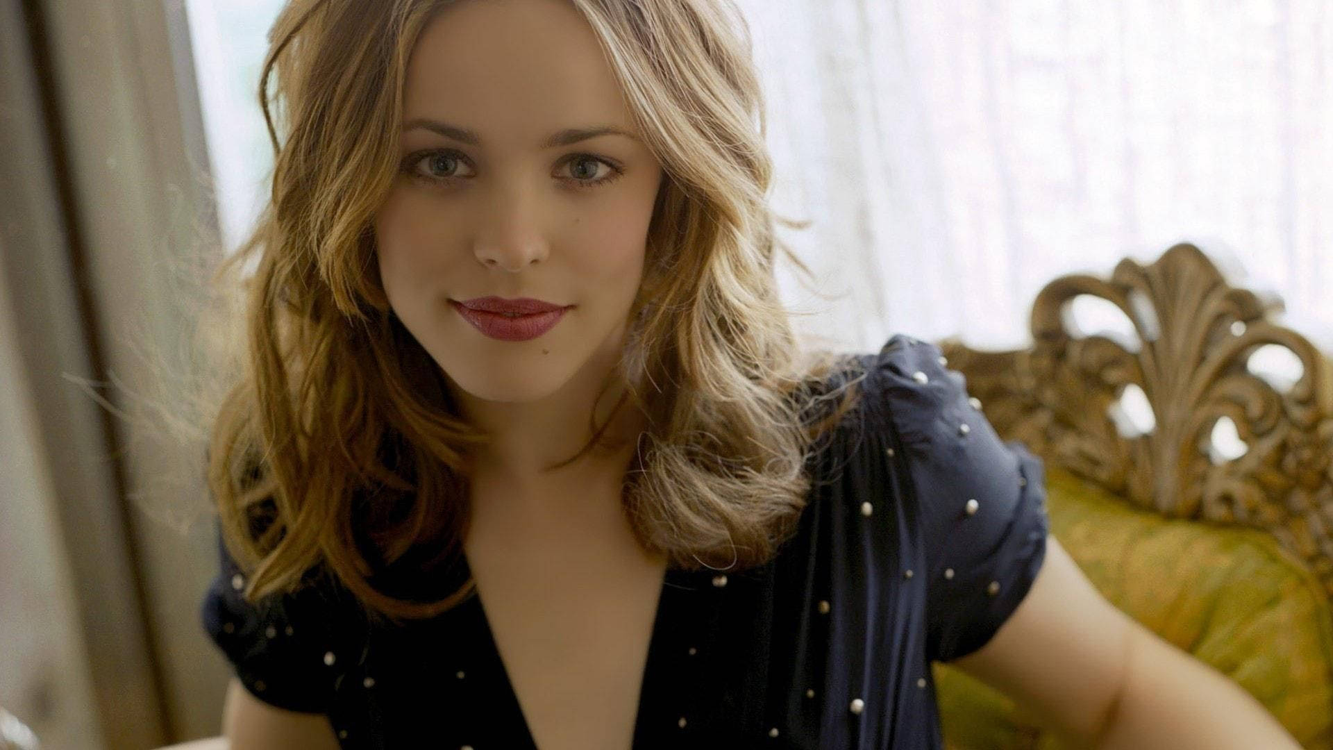 young-rachel-mcadams-5o6rl13n7681gdzf.jpg