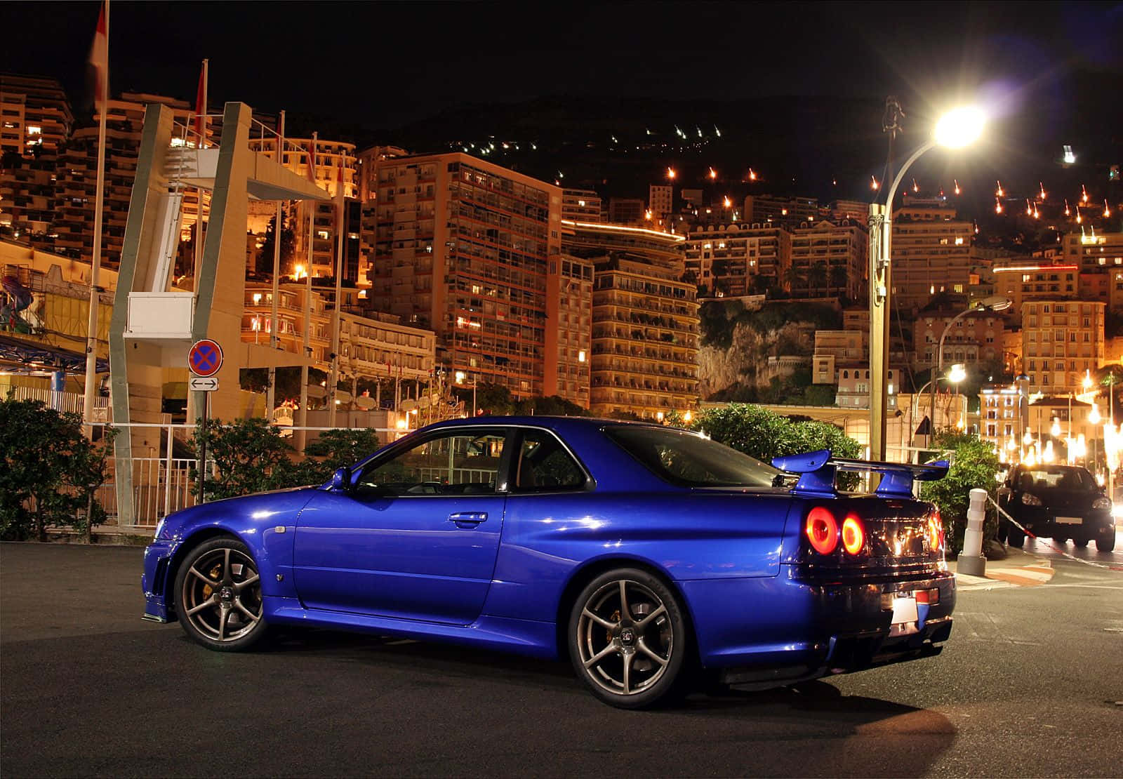 Zoom Off The Streets With The Cool Gtr! Wallpaper